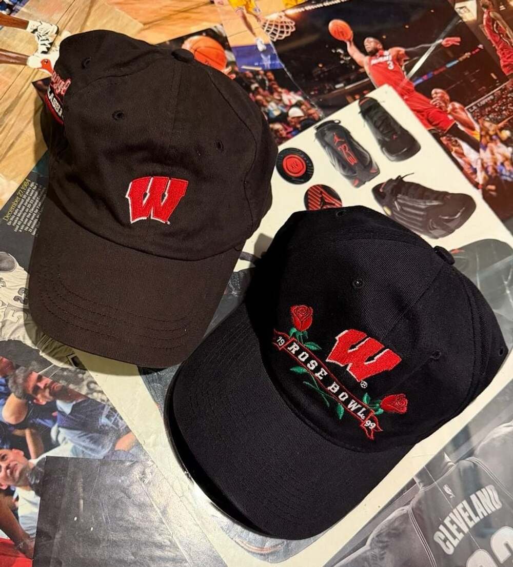 Vintage Wisconsin Badgers 1999‎ Rose Bowl California Headwear Strapback